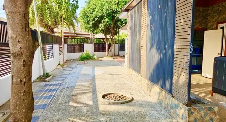 Haus zum Kauf und zur Miete mit 4 Zimmer in Bang Lamung, Chonburi