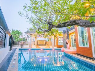 À vendre et à louer 4 chambres maison à Bang Lamung, Chonburi