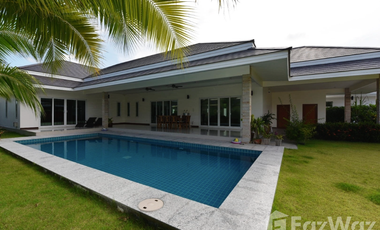 For rent 3 bedrooms villa in Cha Am, Phetchaburi