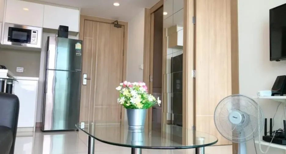 Condo en alquiler de 1 habitaciones en Bang Lamung, Chonburi