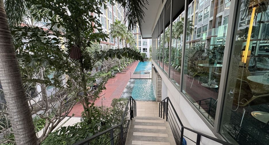 For sale 1 bed condo in Thon Buri, Bangkok