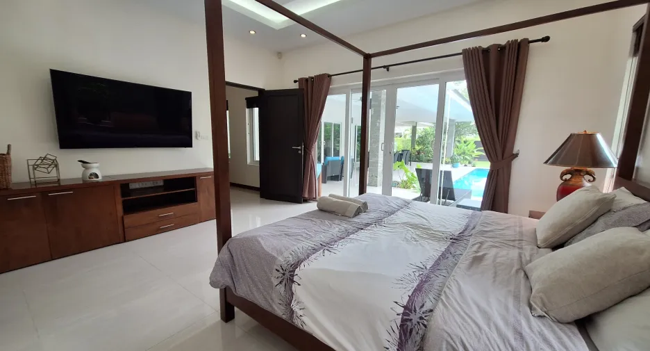 For sale そして for rent 3 ベッドルーム villa in Cha Am, Phetchaburi