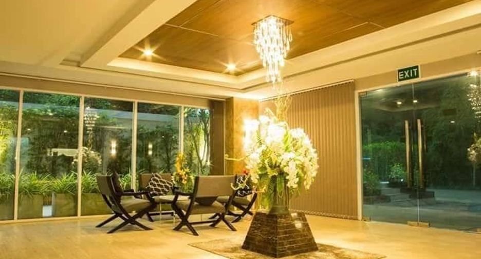 For sale and for rent 2 bedrooms condo in Si Racha, Chonburi