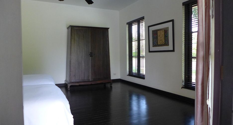 Villa zum Kauf mit 4 Zimmer in Hua Hin, Prachuap Khiri Khan