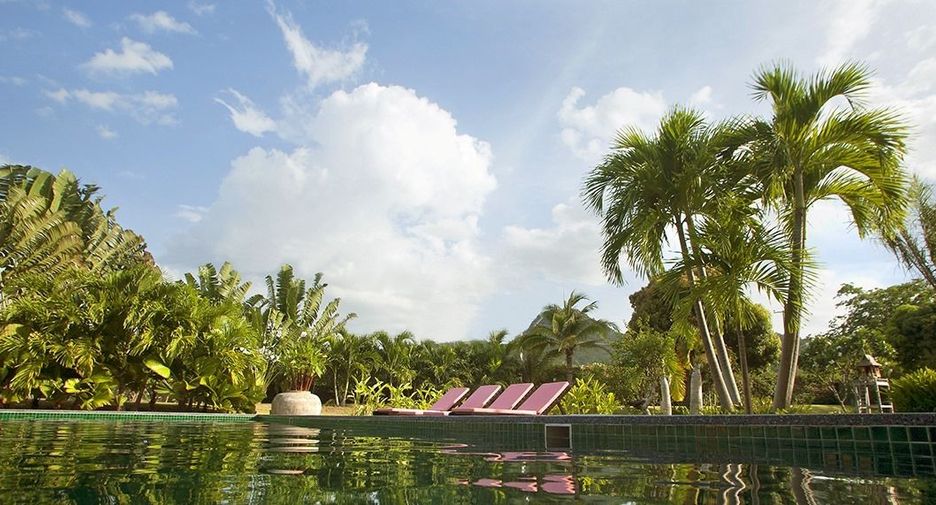 Villa zum Kauf mit 4 Zimmer in Hua Hin, Prachuap Khiri Khan
