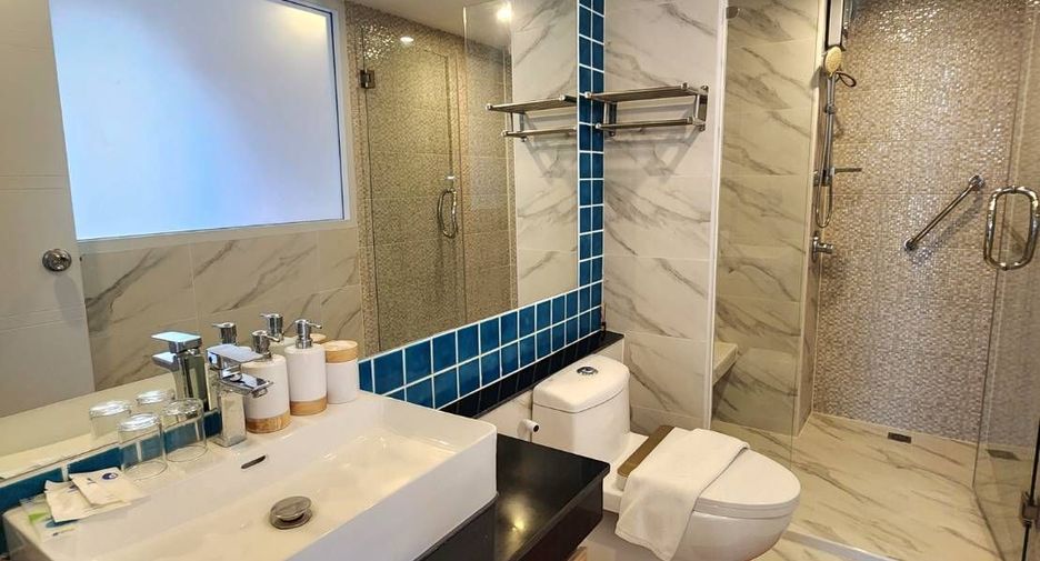 For rent 2 bedrooms condo in Bang Lamung, Chonburi