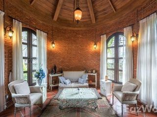 Продажа 3 спальни дом в Дои Сакет, Чианг Маи