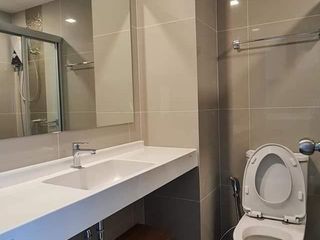 For sale and for rent studio condo in Khlong San, Bangkok