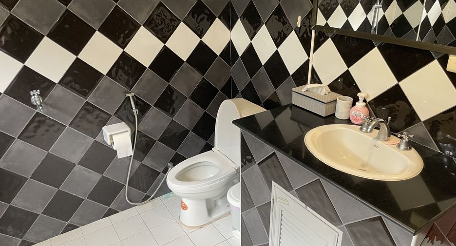 Haus zur Miete mit 2 Zimmer in Kathu, Phuket