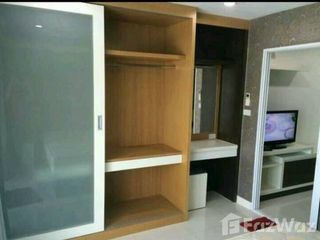 For sale 1 bed condo in Huai Khwang, Bangkok