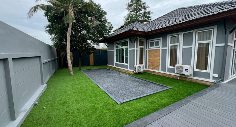 Villa en alquiler de 4 habitaciones en Jomtien, Pattaya