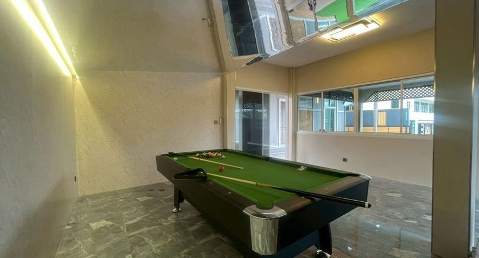 Villa en alquiler de 4 habitaciones en Jomtien, Pattaya