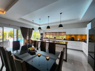 À louer 3 chambres villa à Hua Hin, Prachuap Khiri Khan