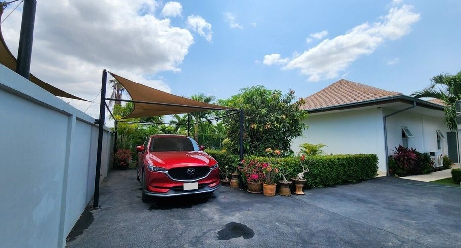 For rent 3 bedrooms villa in Hua Hin, Prachuap Khiri Khan