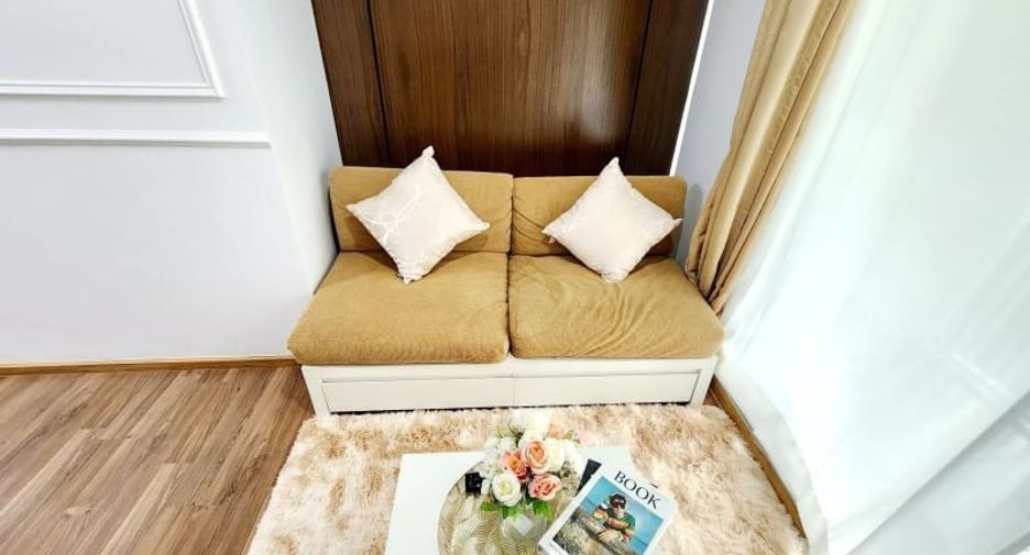 À vendre 1 chambre condo à Huai Khwang, Bangkok