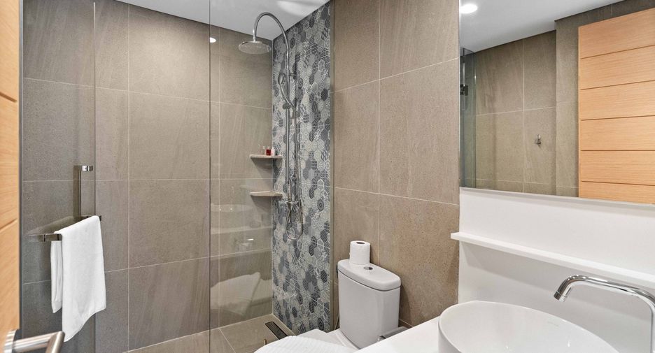 Продажа 2 спальни кондо в Тхаланг, Пхукет