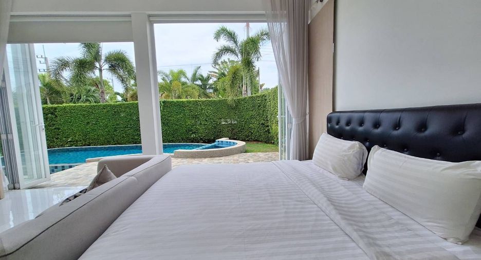 For rent 3 bedrooms villa in Hua Hin, Prachuap Khiri Khan