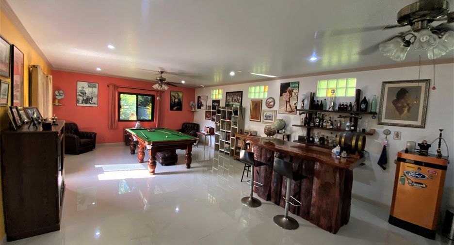 À vendre 3 chambres villa à Cha Am, Phetchaburi