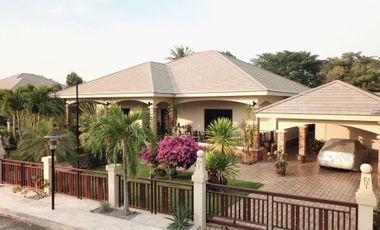 For sale 3 bedrooms villa in Cha Am, Phetchaburi