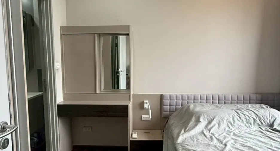 For sale 1 bed condo in Phaya Thai, Bangkok