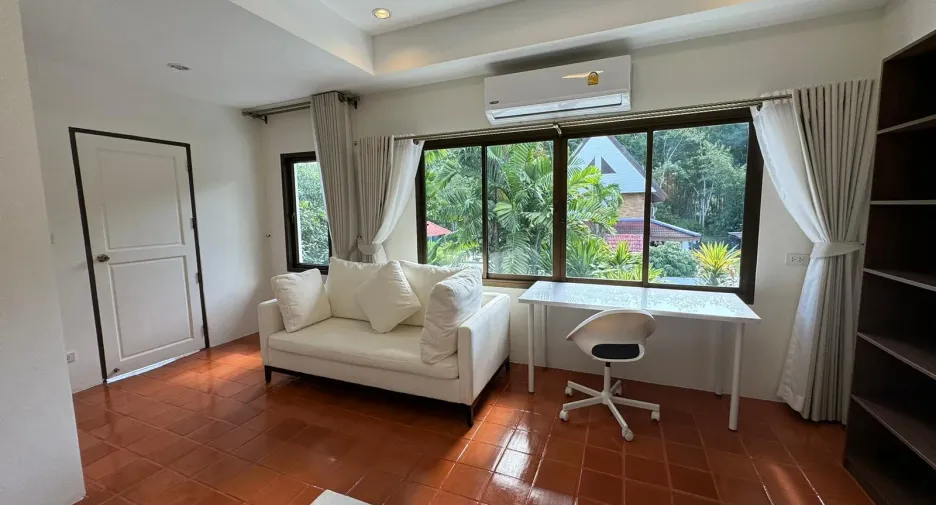 ขาย และ ให้เช่า 4 ห้องนอน วิลล่า ใน ถลาง, ภูเก็ต