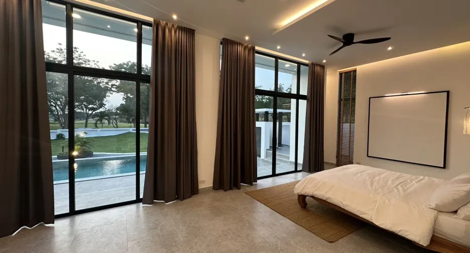 出售 4 卧室 别墅 在 Bang Lamung, Chon Buri