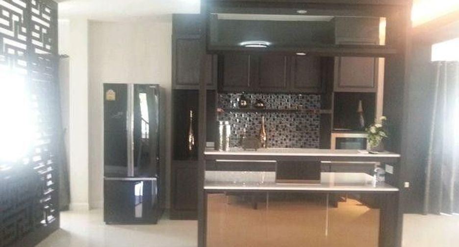 For sale 4 bedrooms house in Doi Saket, Chiang Mai