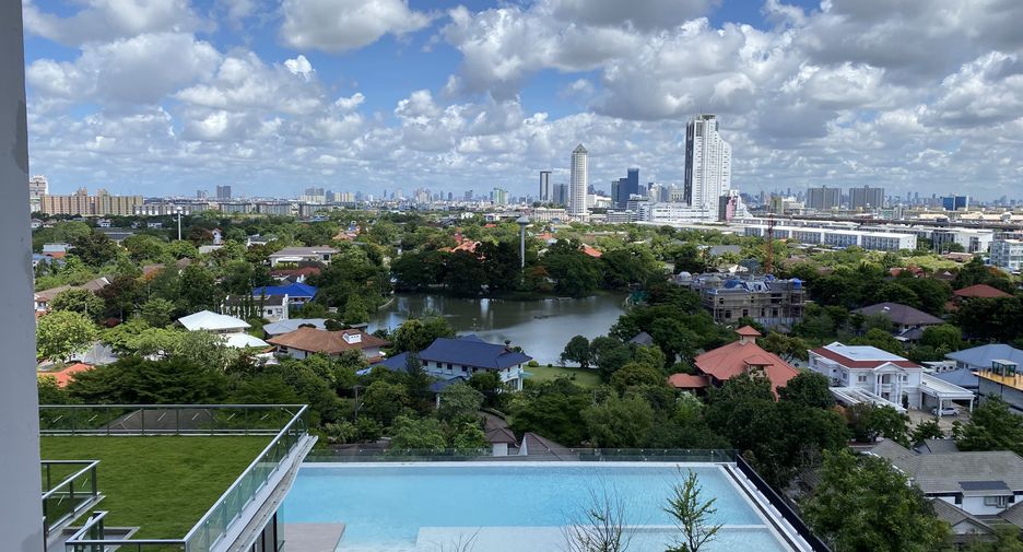 For sale 1 bed condo in Bang Phli, Samut Prakan