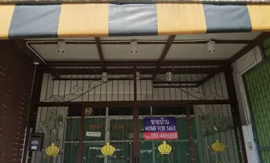 Gewerbefläche zum Kauf und zur Miete mit 4 Zimmer in Bang Bua Thong, Nonthaburi