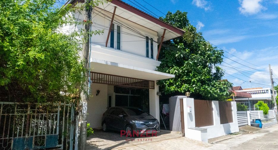 Haus zum Kauf mit 4 Zimmer in Nong Khaem, Bangkok