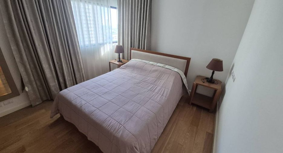For sale 1 bed condo in Sathon, Bangkok