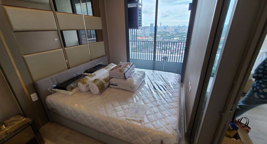 For sale 2 bedrooms condo in Bang Sue, Bangkok