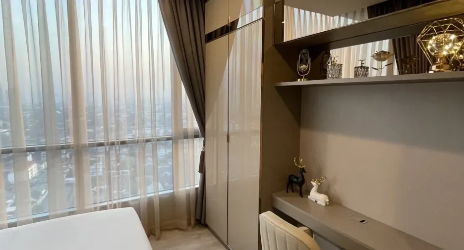 For sale 2 bedrooms condo in Bang Sue, Bangkok