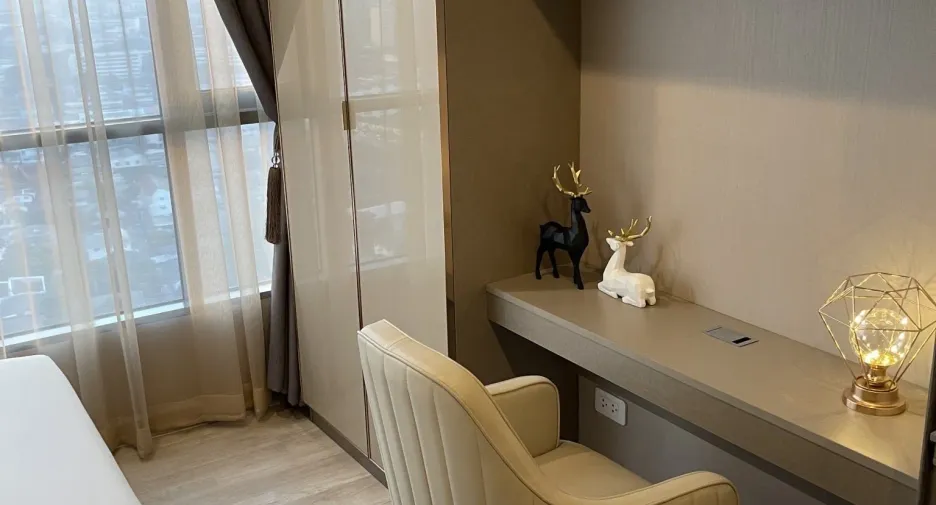 For sale 2 bedrooms condo in Bang Sue, Bangkok