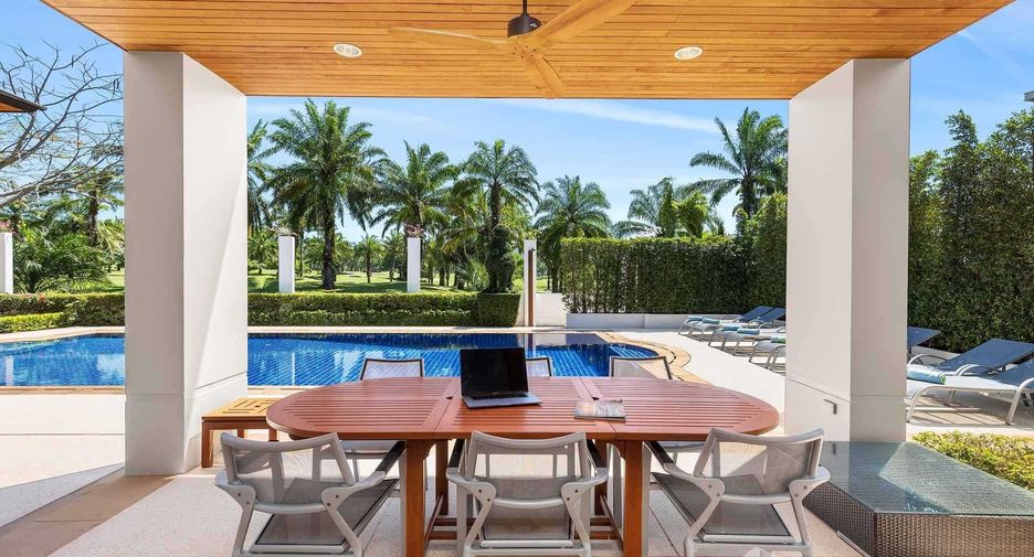 Villa en alquiler de 7 habitaciones en Kathu, Phuket