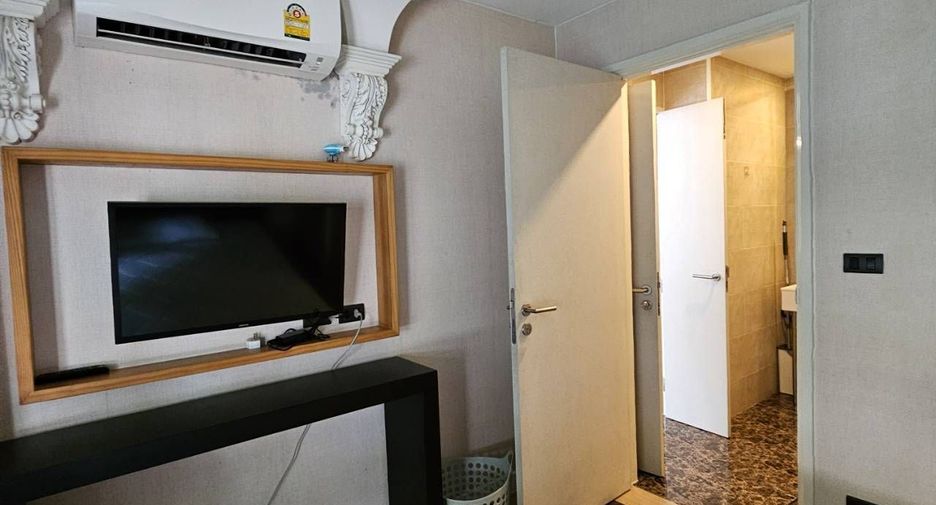 For rent 2 bedrooms condo in Bang Lamung, Chonburi