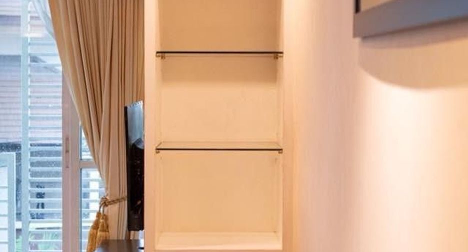 Продажа 1 кровать кондо в Чатучак, Бангкок