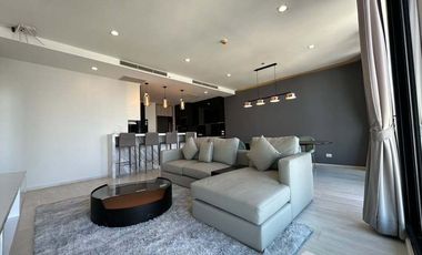 For sale 2 bedrooms condo in Pathum Wan, Bangkok