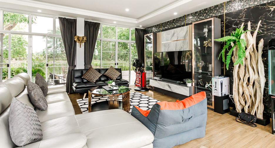 Haus zum Kauf mit 3 Zimmer in San Pa Tong, Chiang Mai