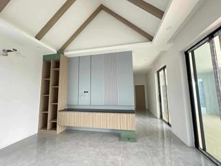 À vendre 4 chambres villa à Hua Hin, Prachuap Khiri Khan