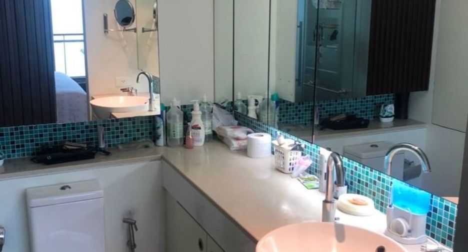 For rent 2 bedrooms condo in Bang Lamung, Chonburi