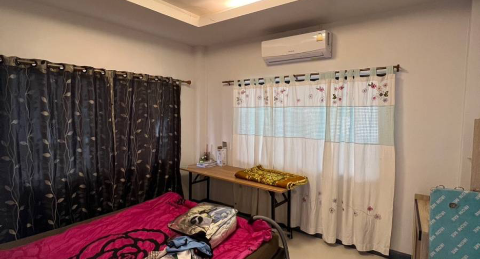 À vendre 3 chambres maison à Saraphi, Chiang Mai