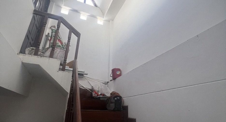 出租 4 卧室 联排别墅 在 Bang Lamung, Chon Buri