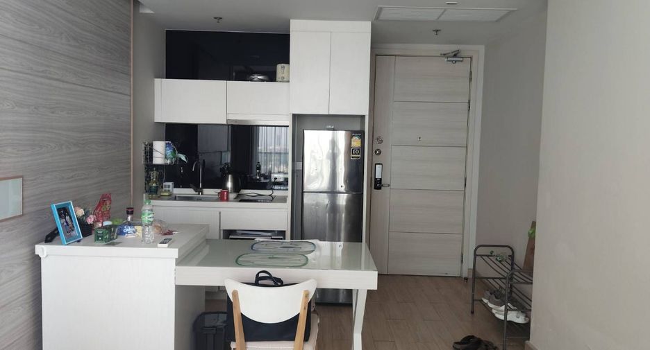 For rent 1 bed condo in Bang Lamung, Chonburi