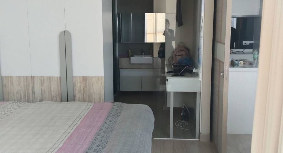 For rent 1 bed condo in Bang Lamung, Chonburi