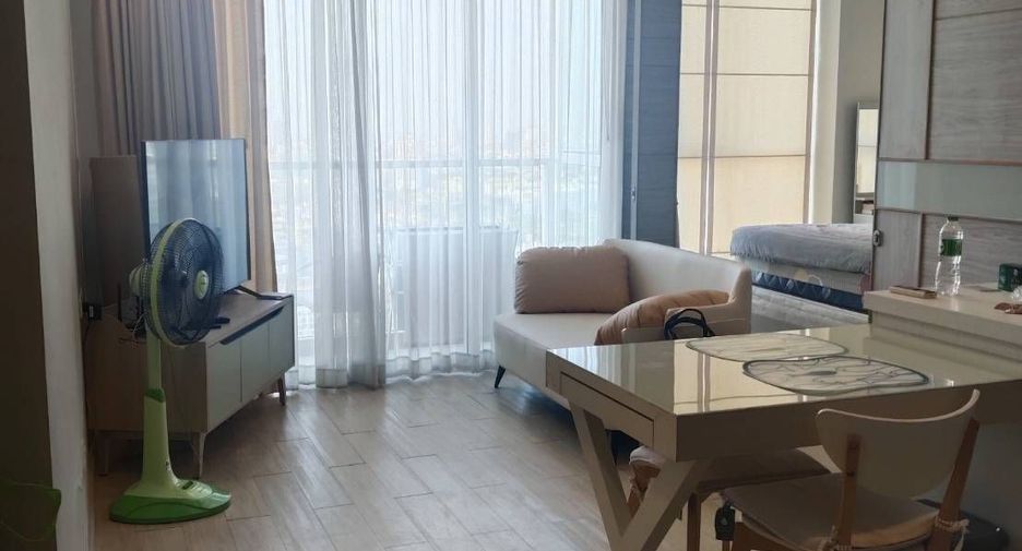For rent 1 bed condo in Bang Lamung, Chonburi