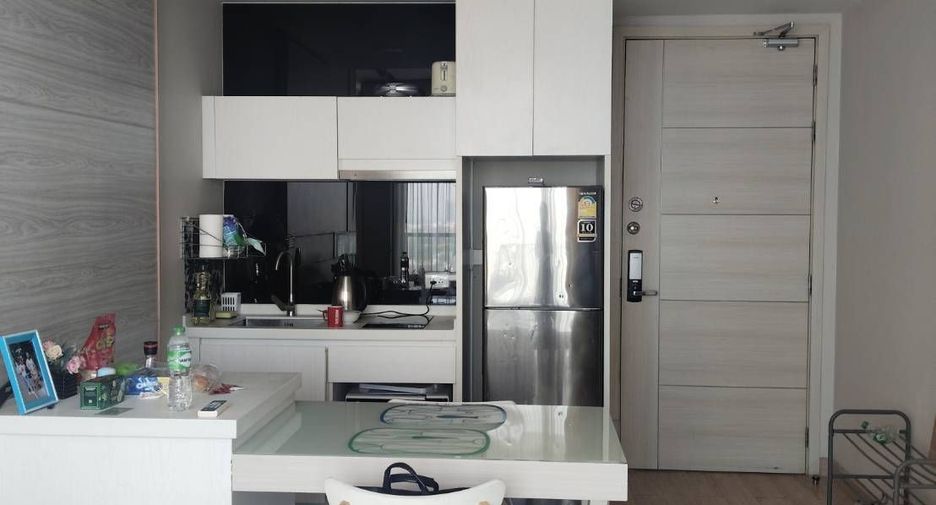 For rent 1 bed condo in Bang Lamung, Chonburi