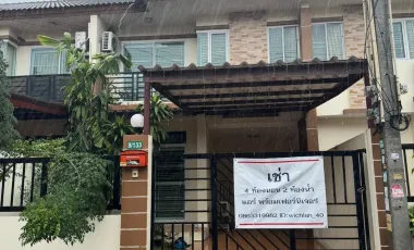 出租 4 卧室 联排别墅 在 Mueang Chon Buri, Chon Buri