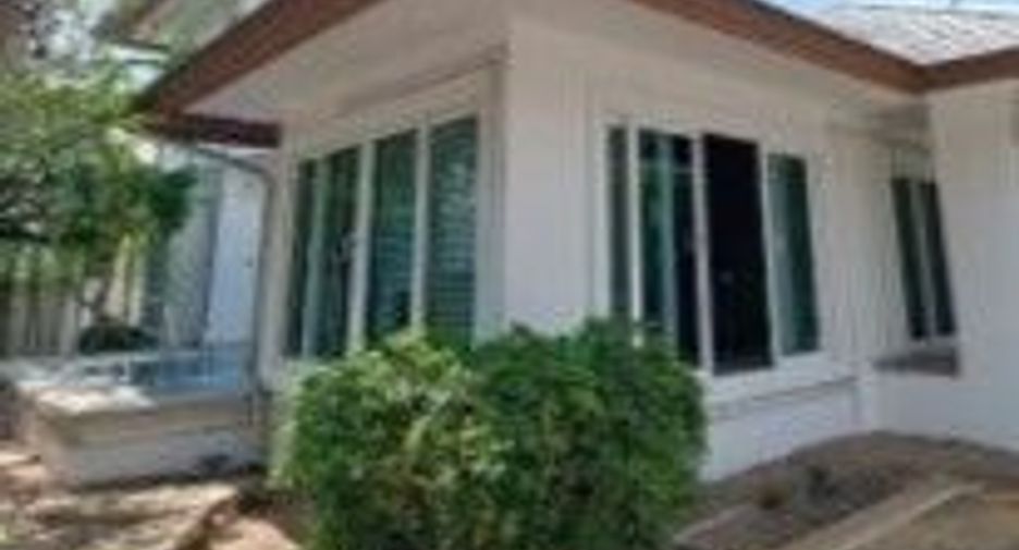 À vendre 3 chambres villa à Bang Lamung, Chonburi