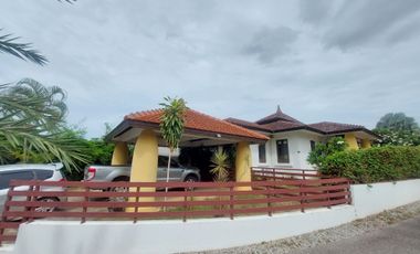 For rent 4 bedrooms villa in Hua Hin, Prachuap Khiri Khan